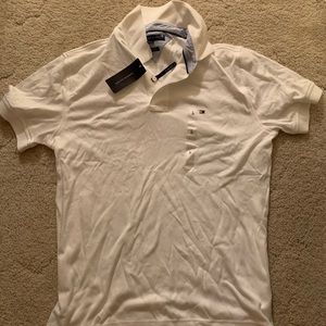 (NEW WITH TAGS!) Tommy Hilfiger Polo shirt - Sz L
